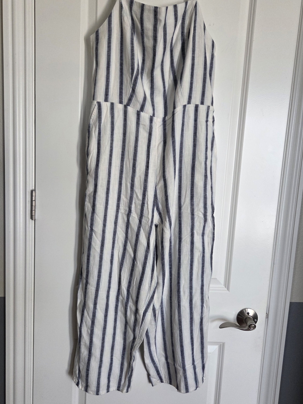 Old Navy White and Navy Striped Sleeveless Linen-Blend Jumpsuit